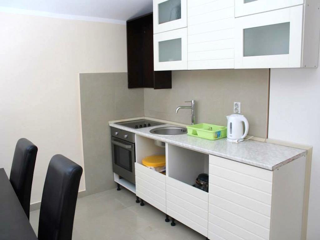 4M Apartments Petrovac na moru Zimmer foto