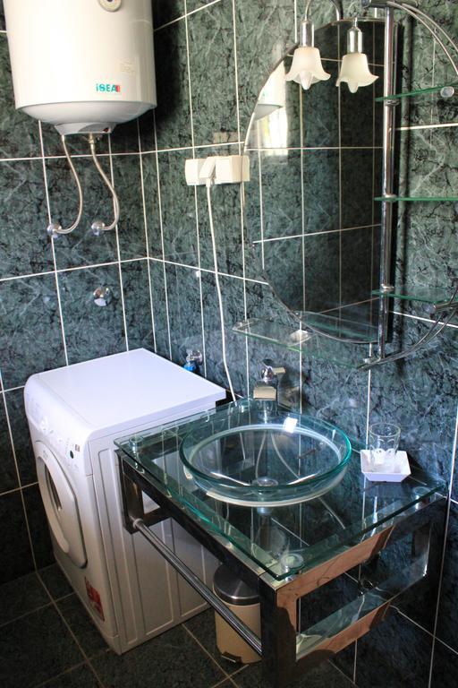 4M Apartments Petrovac na moru Zimmer foto