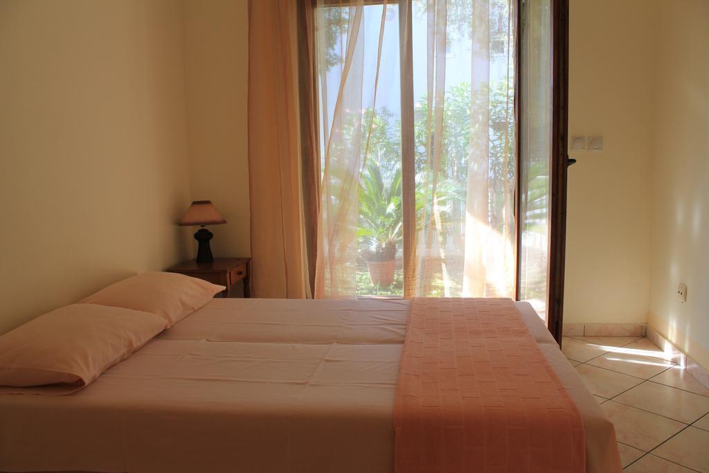 4M Apartments Petrovac na moru Zimmer foto
