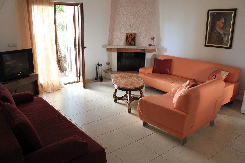 4M Apartments Petrovac na moru Zimmer foto